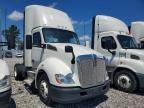 2017 Kenworth T680 Semi Truck