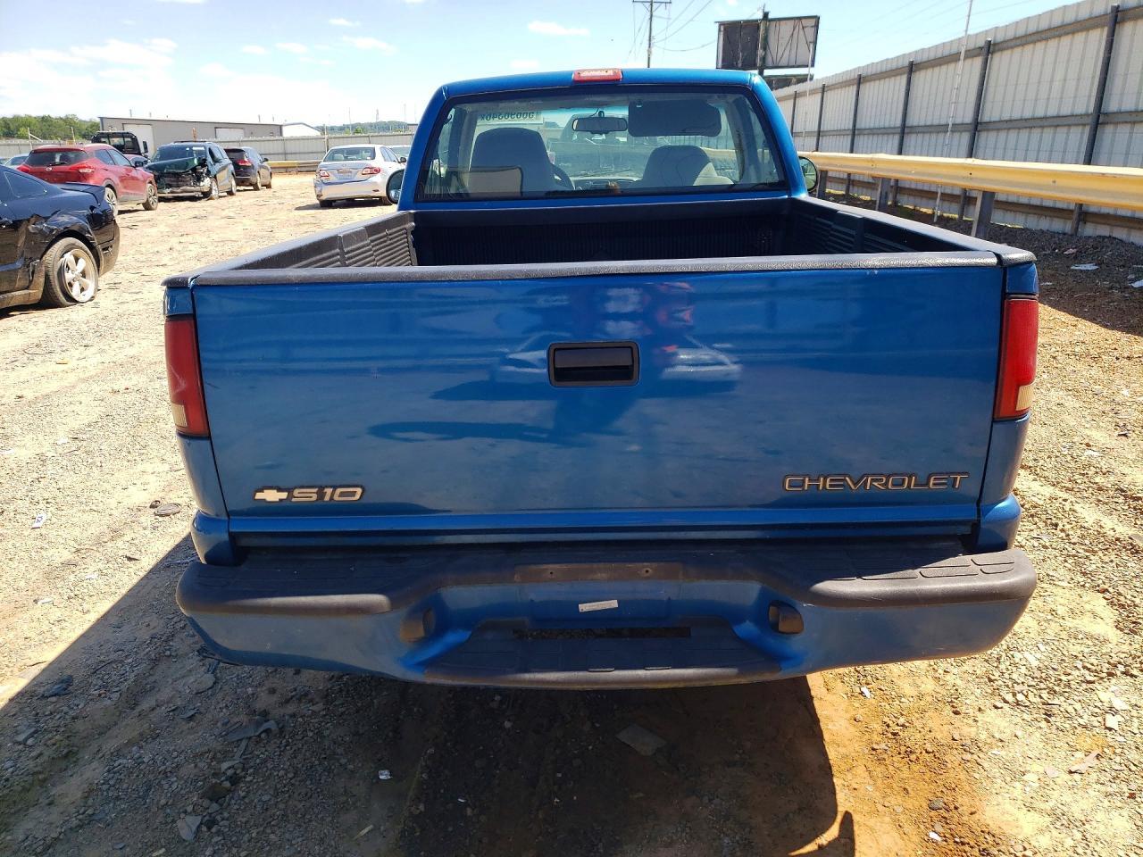 2001 Chevrolet S Truck S10