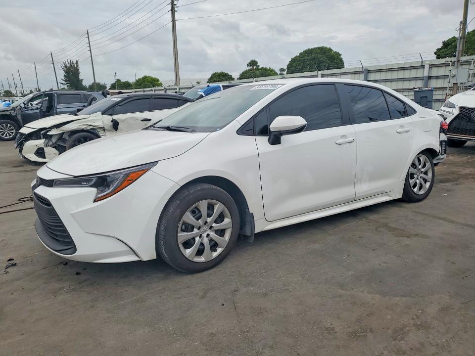 2025 Toyota Corolla le