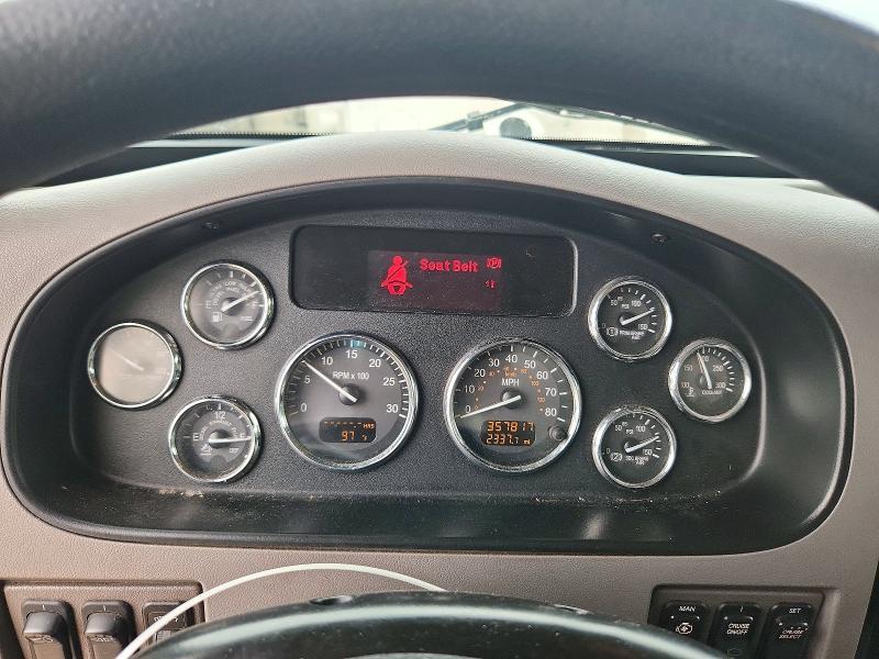 2020 Peterbilt 337 Refrigerated BOX Truck