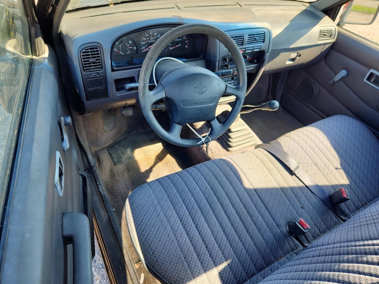 1997 Nissan Truck