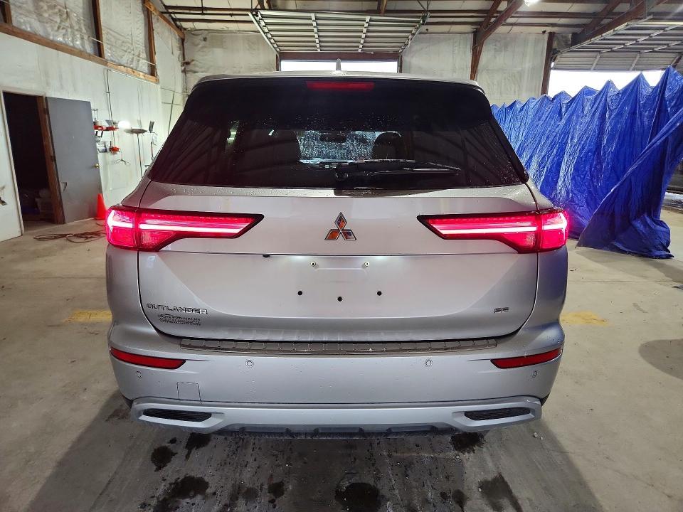 2024 Mitsubishi Outlander se