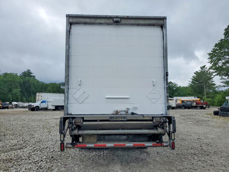 2015 Freightliner Business Class M2 BOX Truck