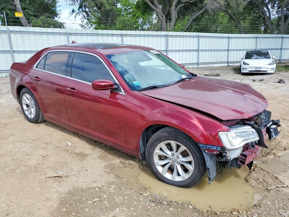 2016 Chrysler 300 Limited