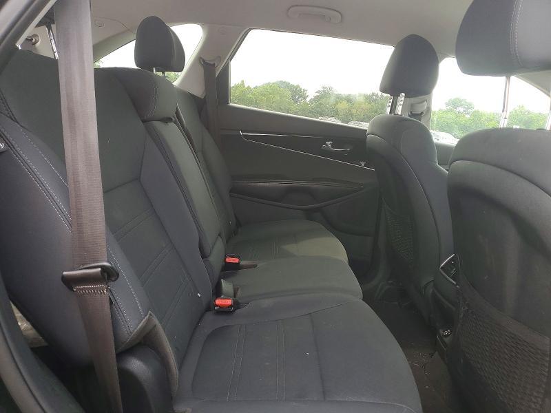 2019 KIA Sorento s V6