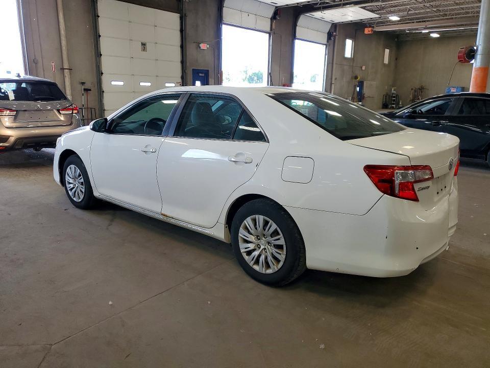 2012 Toyota Camry le