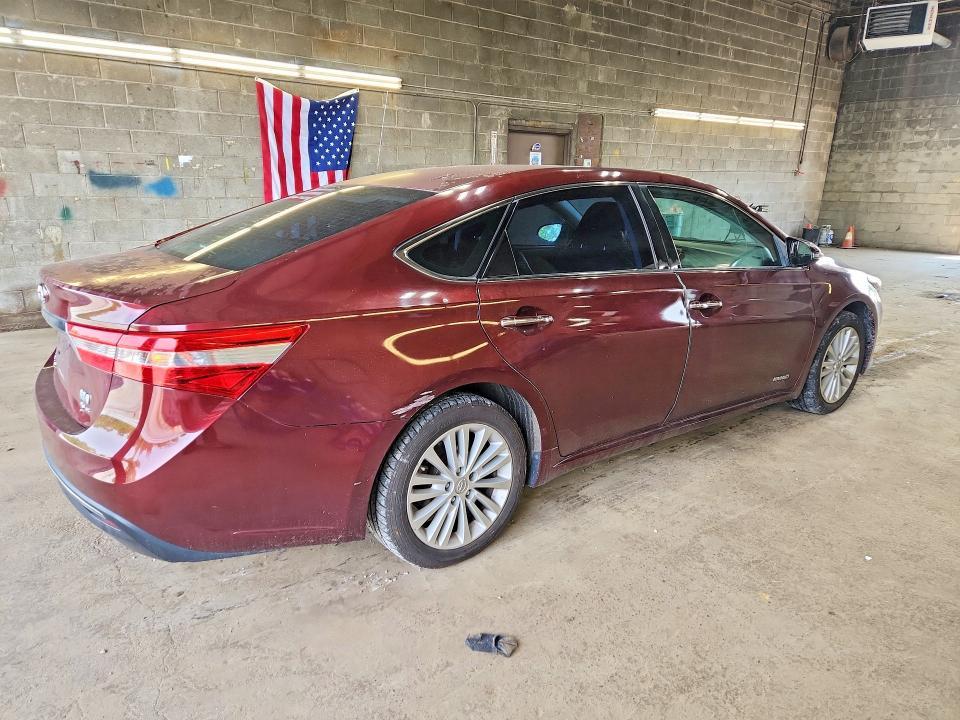 2013 Toyota Avalon Hybrid xle Premium