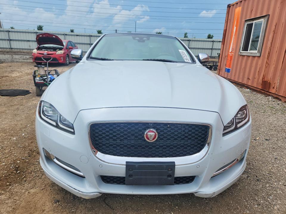 2019 Jaguar Xj R-sport