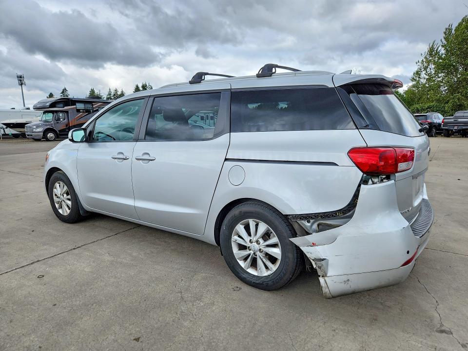 2016 KIA Sedona lx