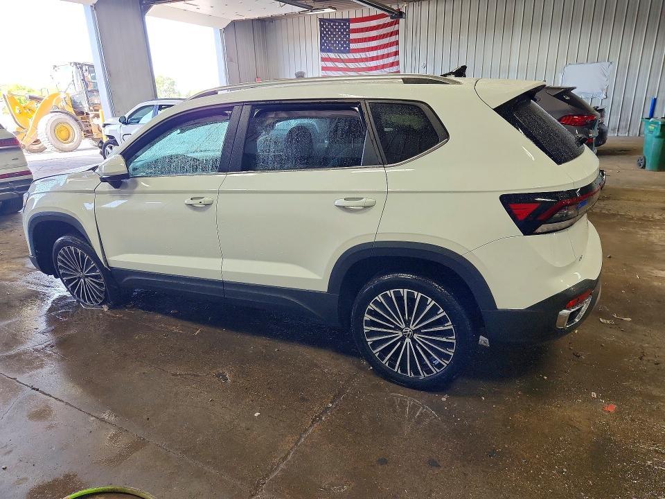 2026 Volkswagen Taos se