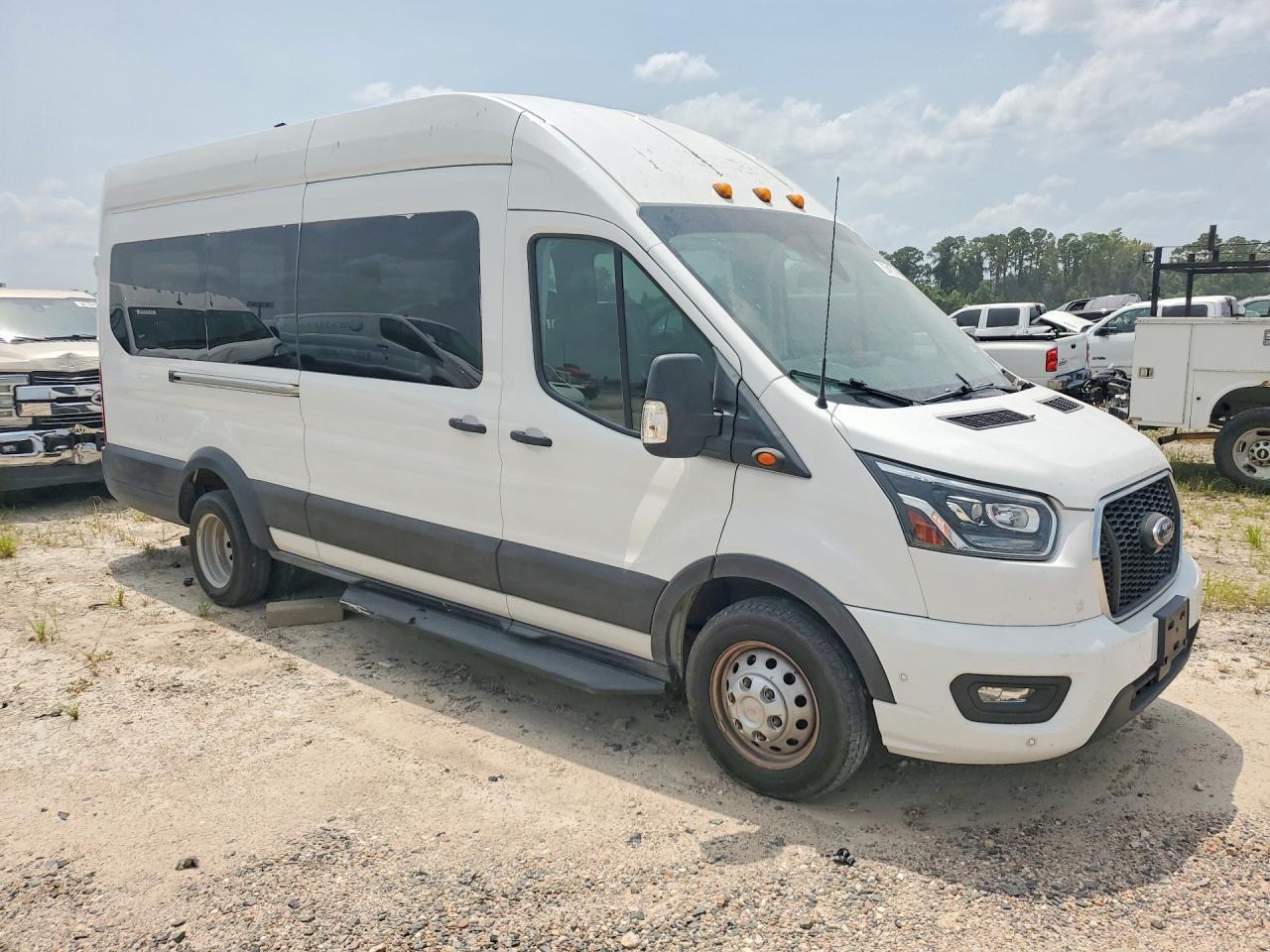 2023 Ford Transit T-350 HD
