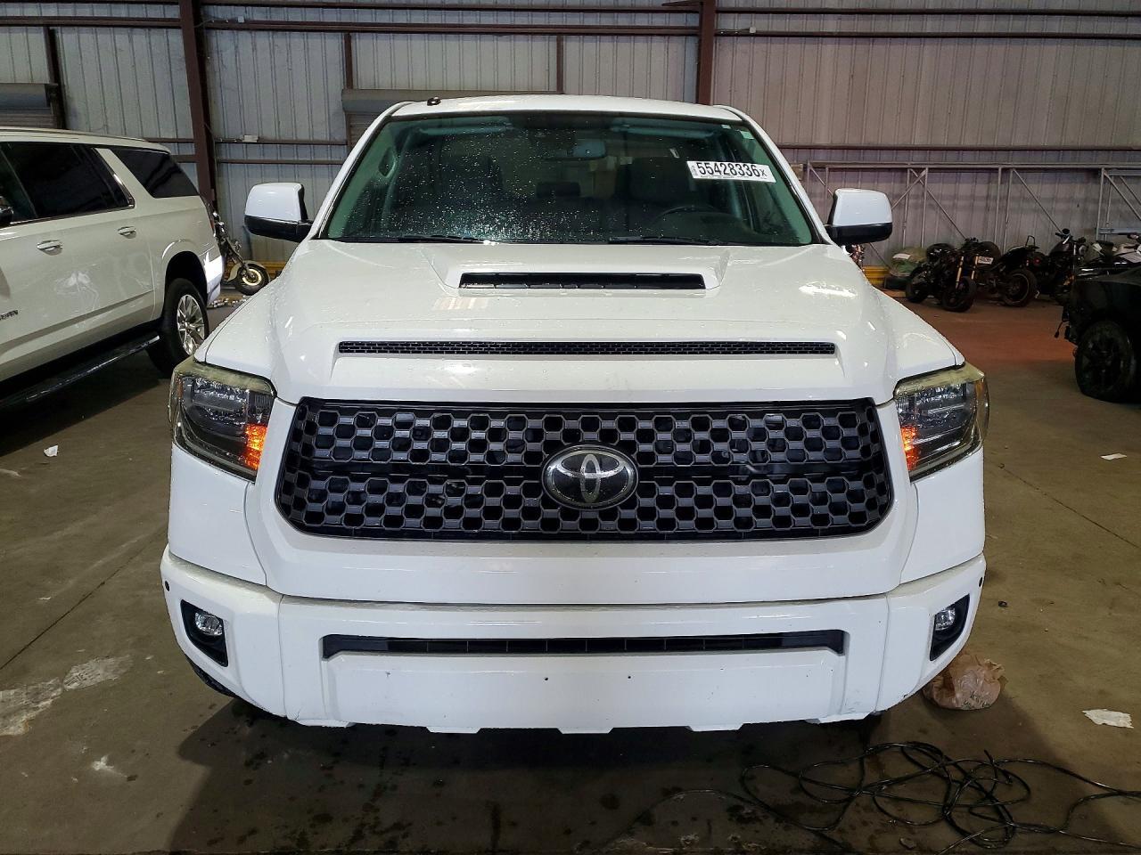 2018 Toyota Tundra Crewmax SR5