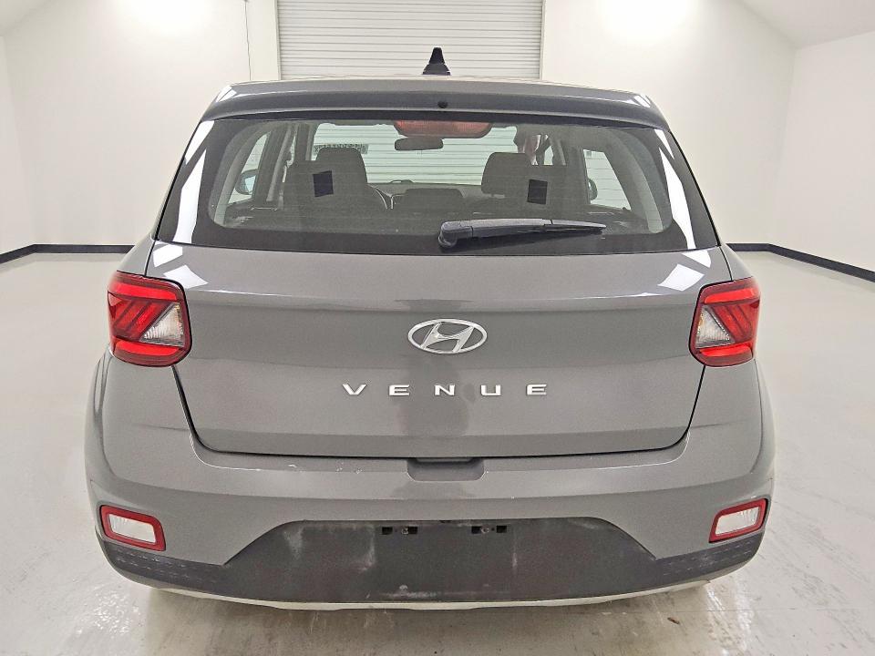 2022 Hyundai Venue se
