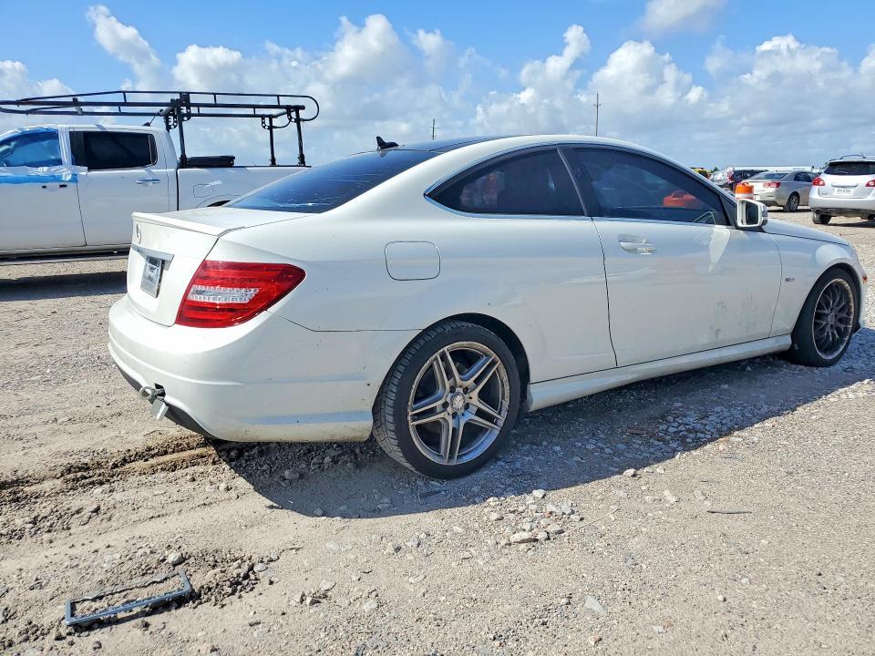 2012 Mercedes-Benz C 250