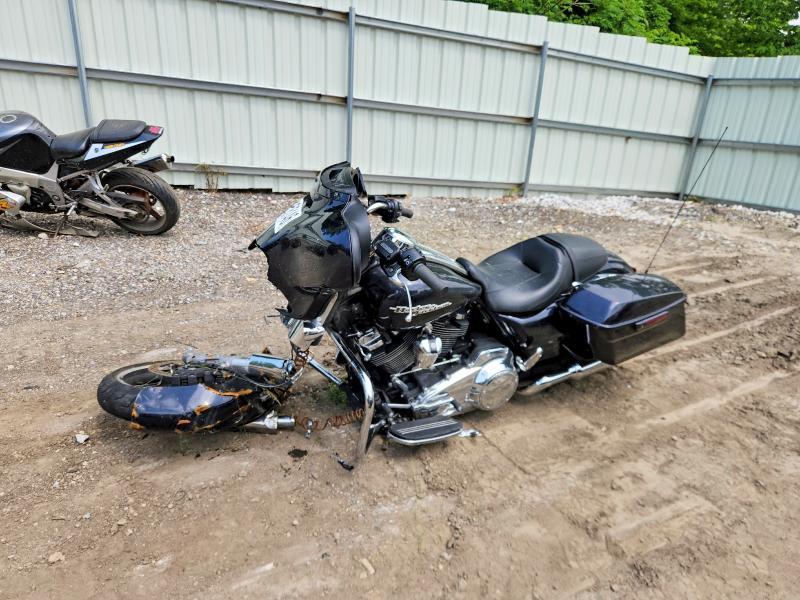 2019 Harley-Davidson Flhx