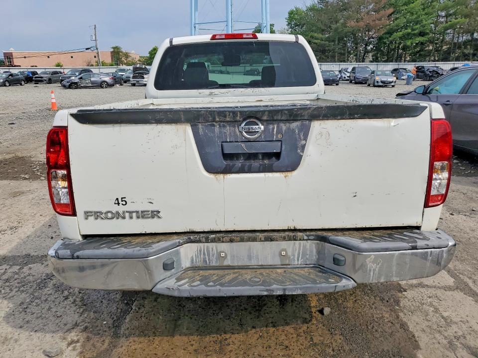 2016 Nissan Frontier S