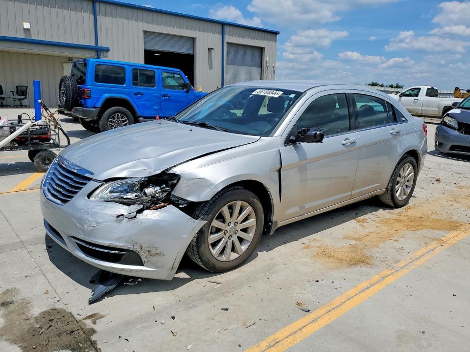 2012 Chrysler 200 Touring