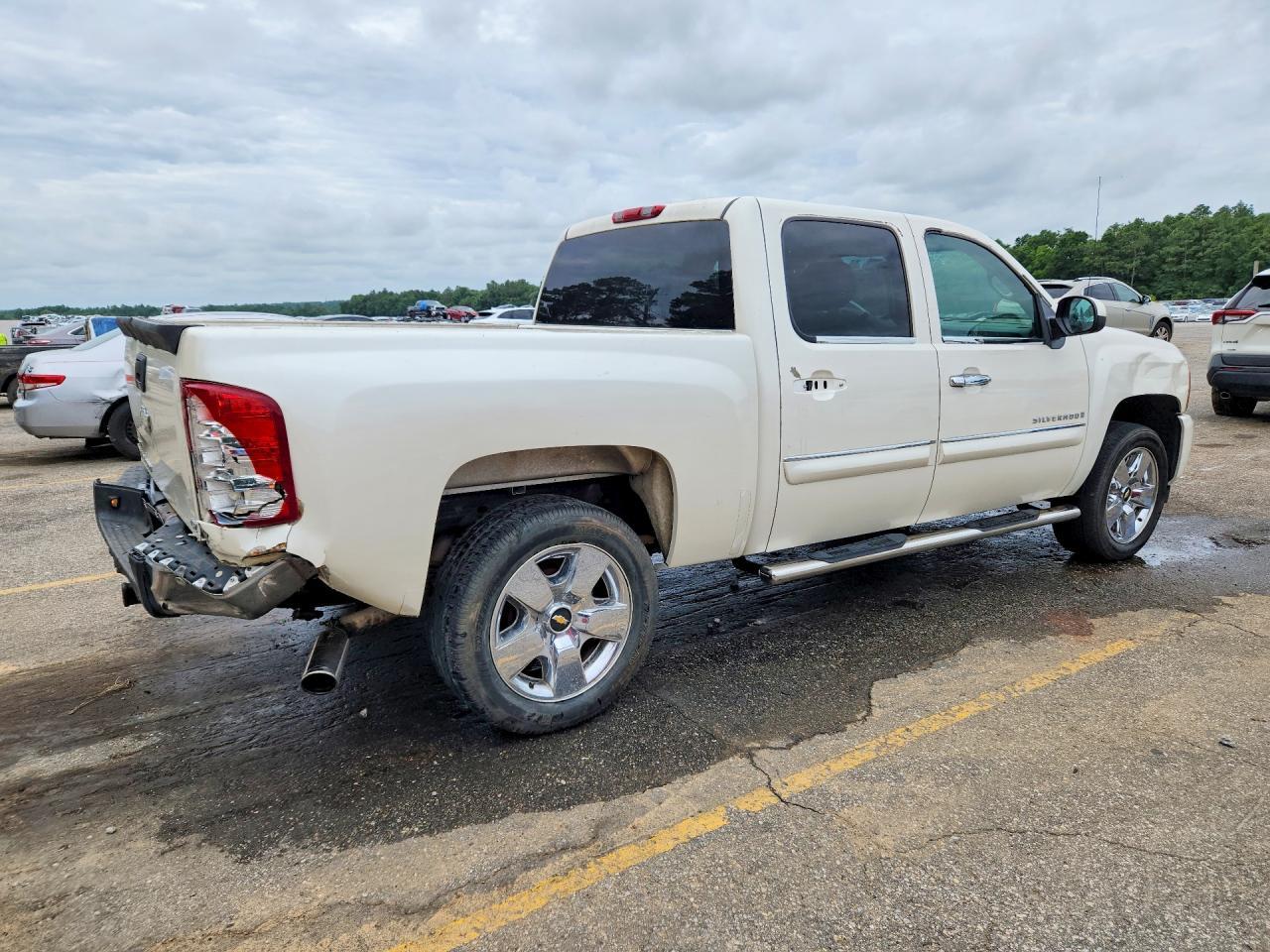 2009 Chevrolet Silverado C1500 LTZ