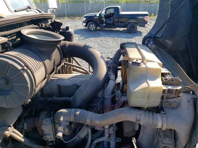 2009 Mack 800 GU800