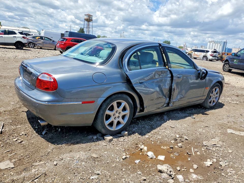 2005 Jaguar S-type 4.2
