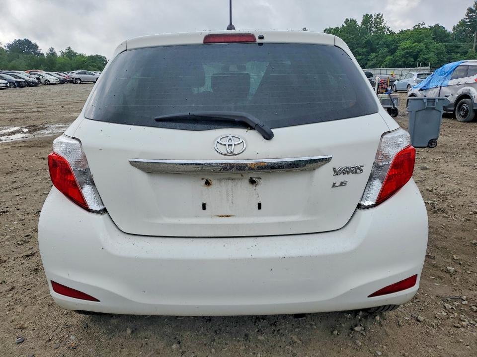 2012 Toyota Yaris 5-door le
