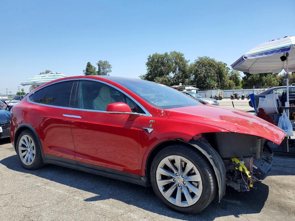 2017 Tesla Model x