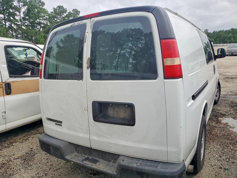 2011 Chevrolet Express 1500 Cargo Delivery van