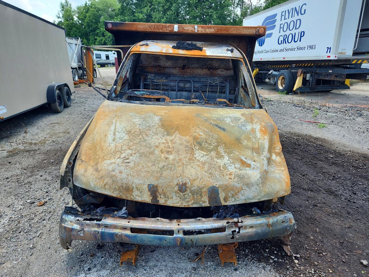 2002 Chevrolet Silverado Dump Truck