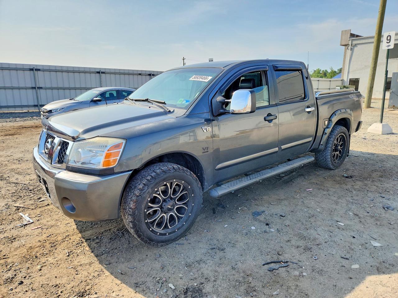 2004 Nissan Titan XE