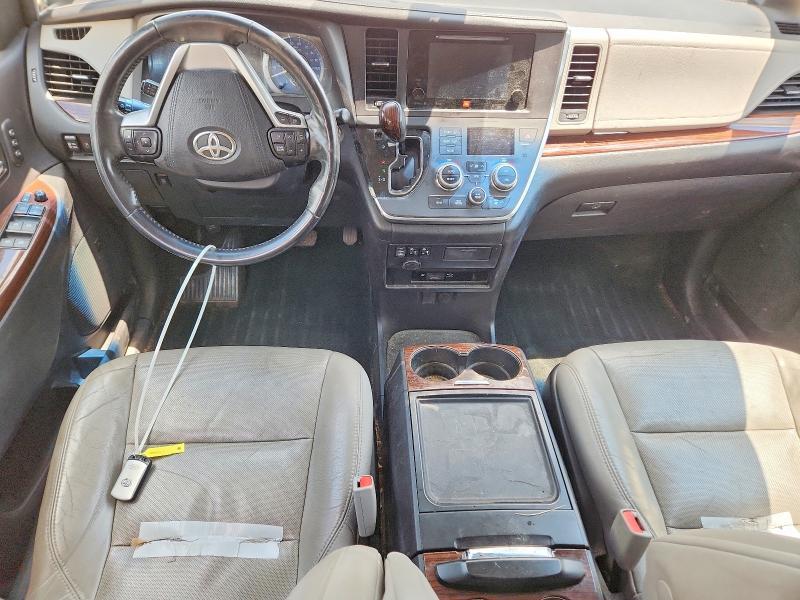2016 Toyota Sienna Limited Premium 7-passenger