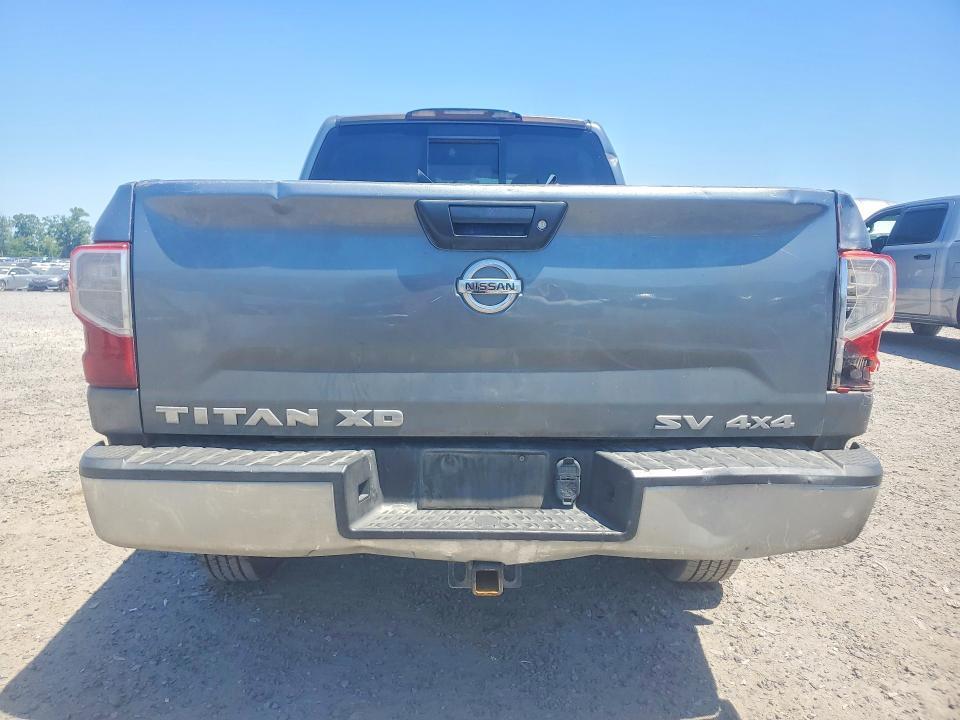 2017 Nissan Titan XD SV