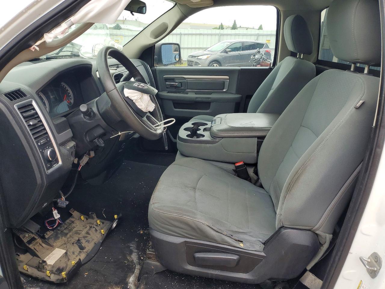 2013 Dodge Ram 1500 slt