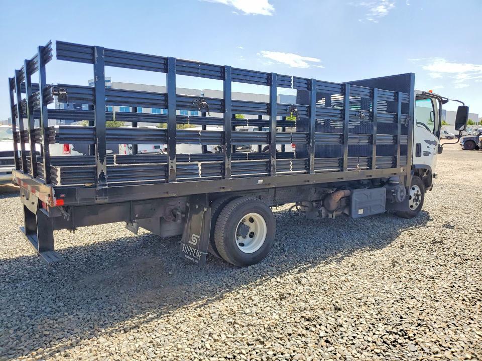 2022 Isuzu NPR HD