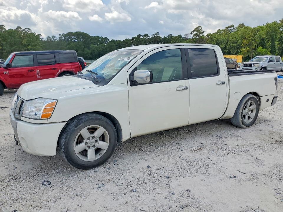2005 Nissan Titan XE