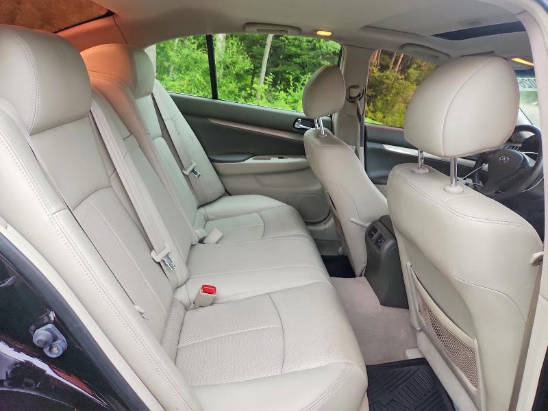 2011 Infiniti G37 Sedan x