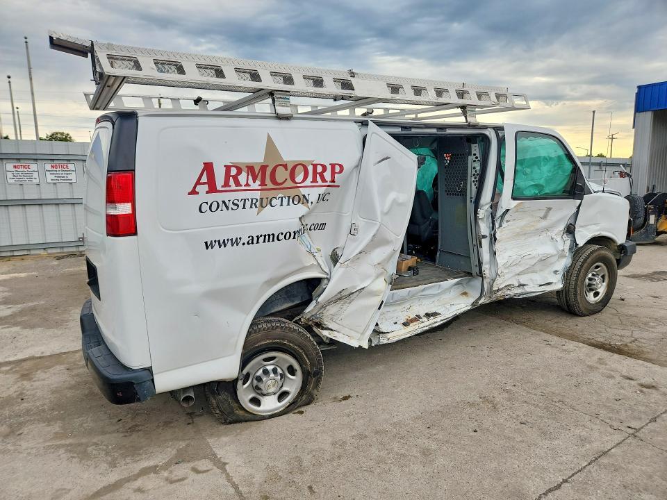 2021 Chevrolet Express G2500