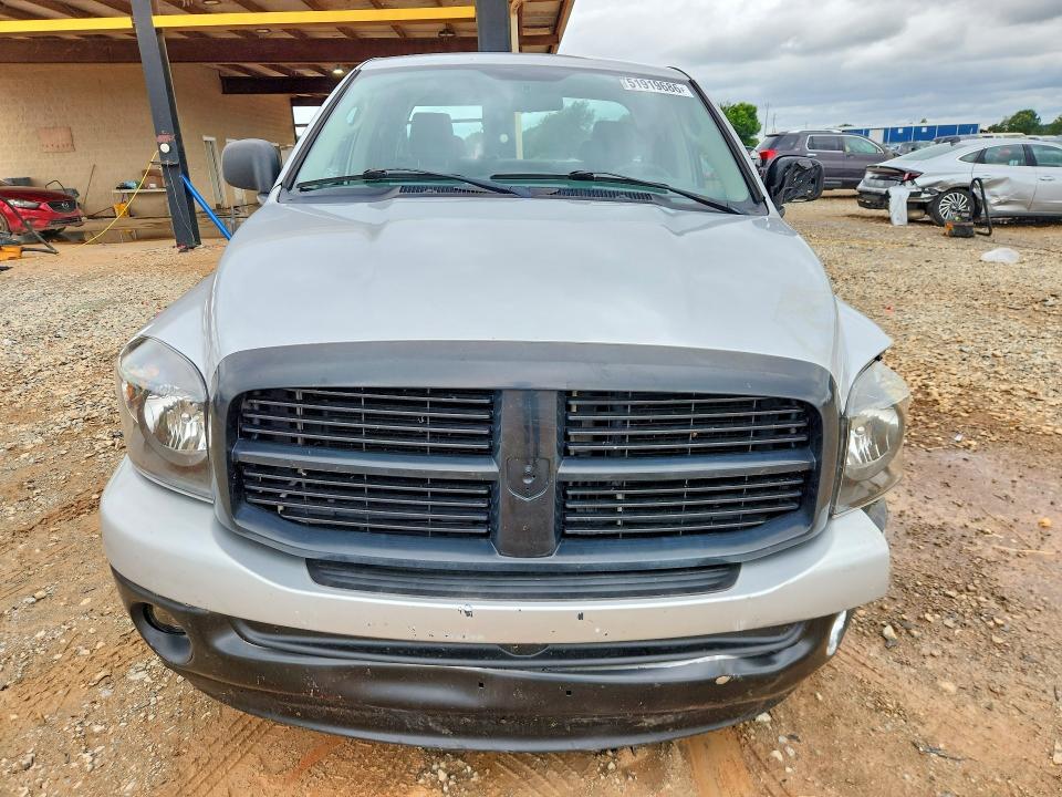 2006 Dodge RAM 1500 ST