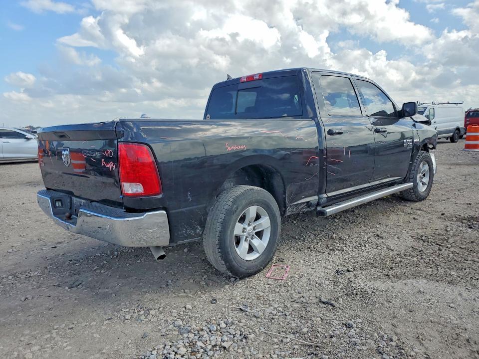 2020 Dodge RAM 1500 Classic SLT