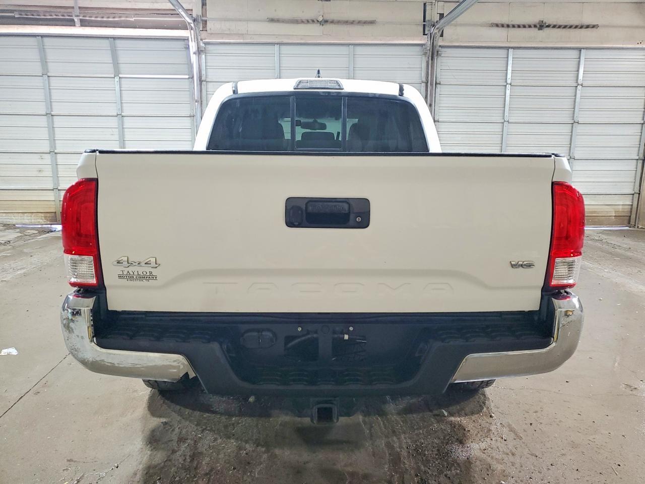 2017 Toyota Tacoma SR5 V6
