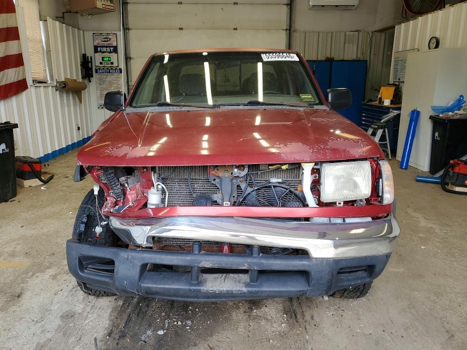 2000 Nissan Frontier XE