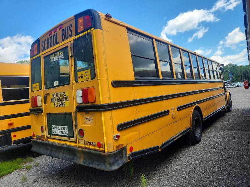 2010 Thomas SAF-T-LINER C2-School Bus