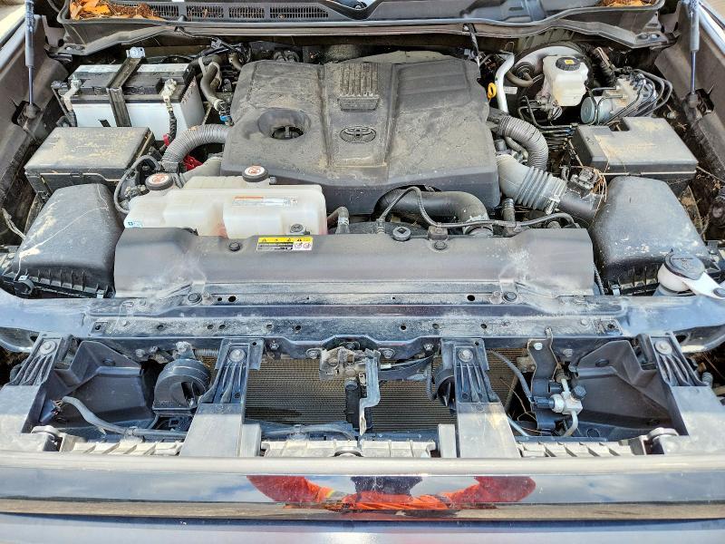 2023 Toyota Tundra Crewmax SR5