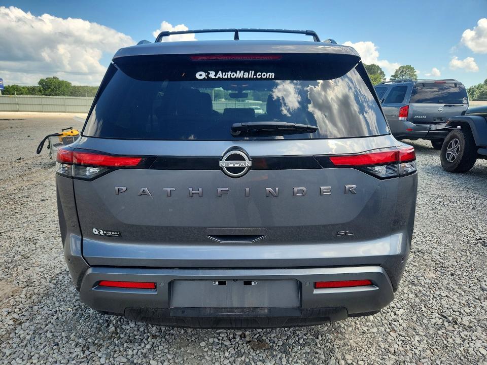 2026 Nissan Pathfinder sl