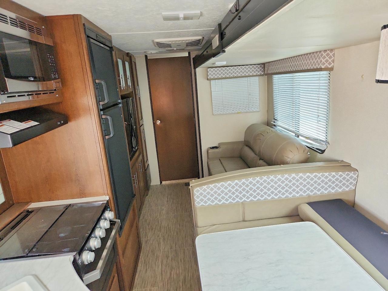 2019 Forest River 2019 Forest River Avenger Camper