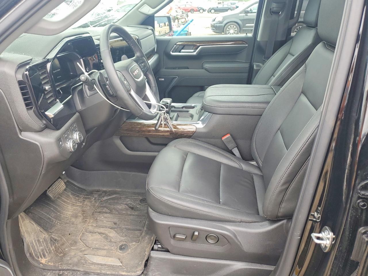 2026 GMC Sierra K1500 Elevation