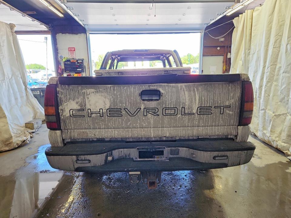 2001 Chevrolet Silverado C2500 Heavy Duty