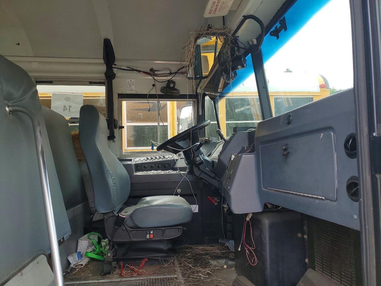 2013 Bluebird Vision-School Bus