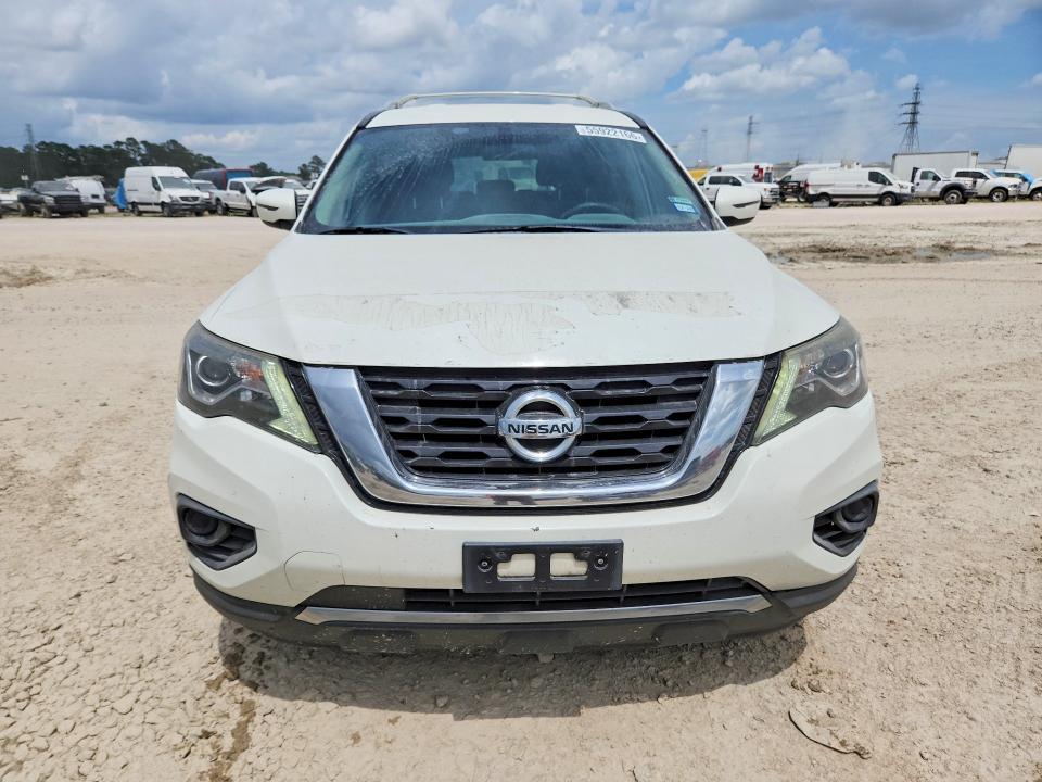 2018 Nissan Pathfinder s