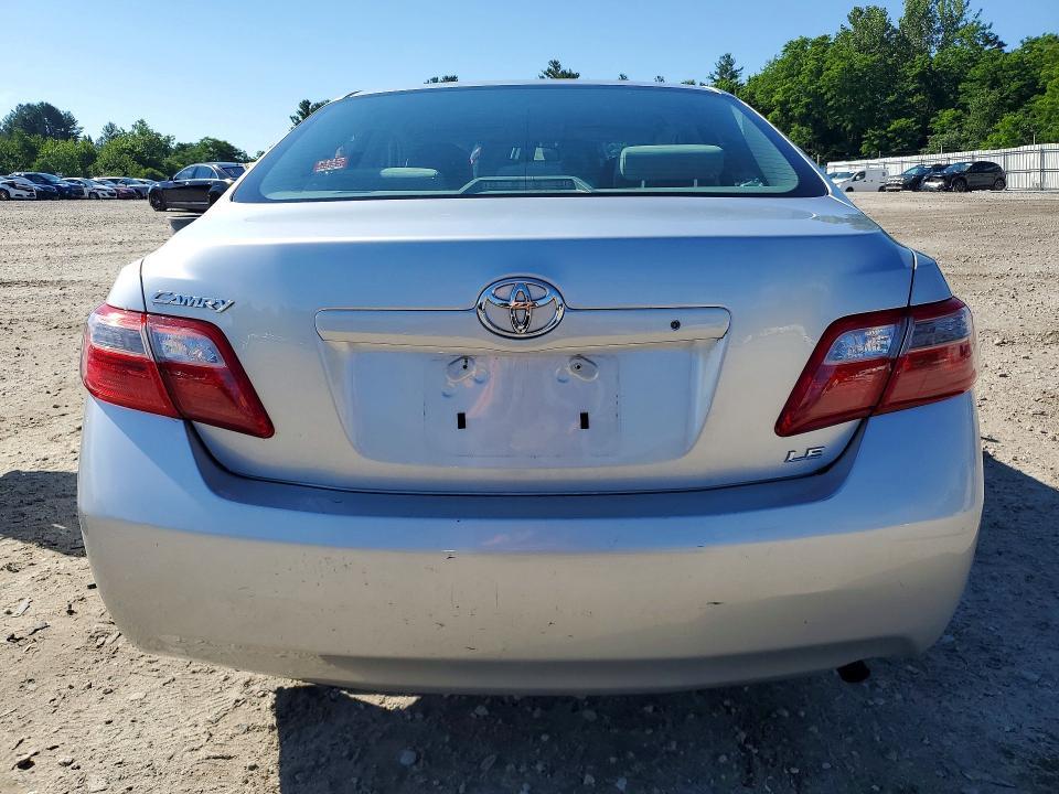 2009 Toyota Camry le