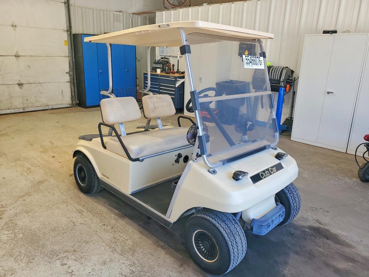 2000 Club Car Golf Cart